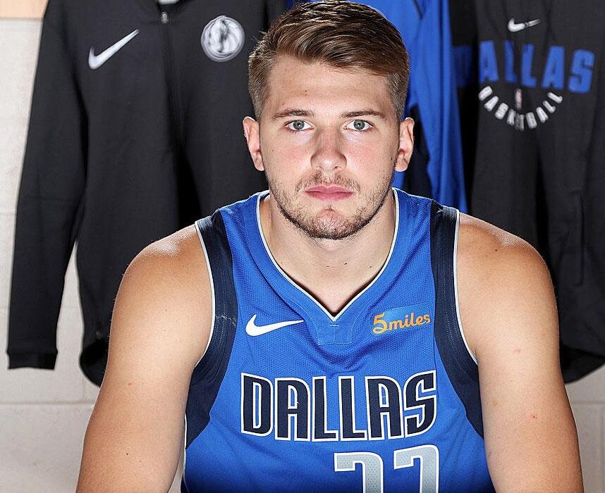 析师李东表 析师李东表