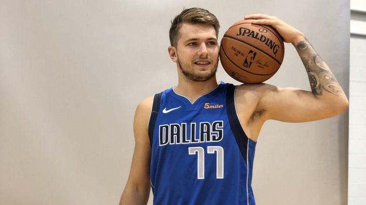 南安普敦必 南安普敦必